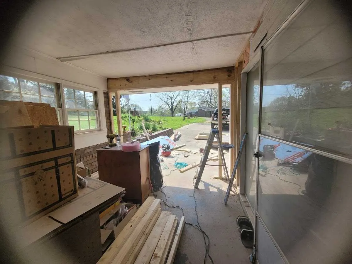 Air movers and dehumidifier for Drying & Dehumidification in The Woodlands